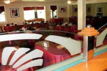 Rainbow Mountain - Lgbtq Friendly Resort 3*